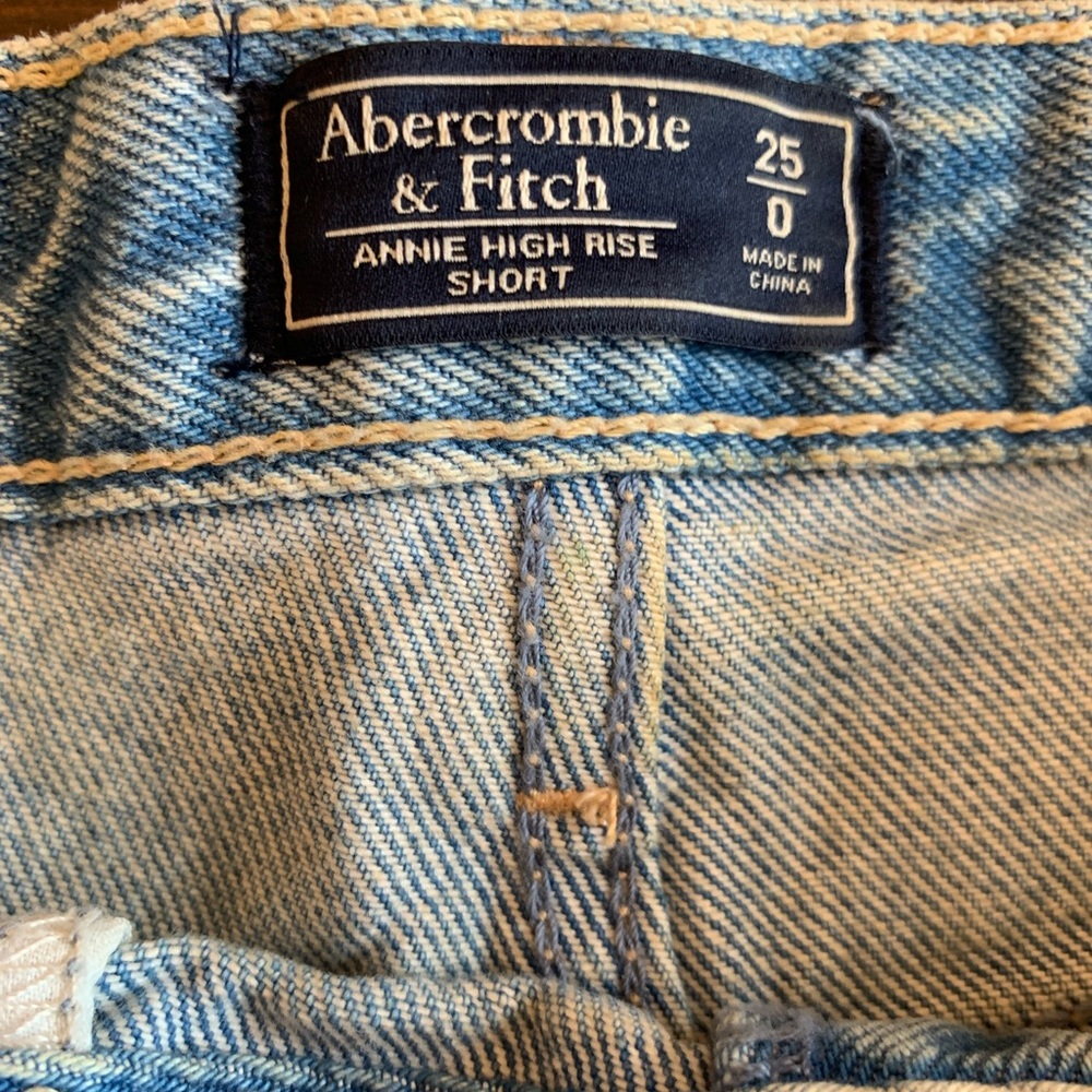 Abercrombie High Waisted Jean Shorts - Picture 2 of 3